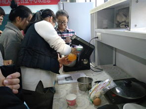 食品研發(fā)新突破，生物飼料顯潛力——記食品與生物工程學(xué)院大學(xué)生創(chuàng)業(yè)中心食品研發(fā)活動(dòng)